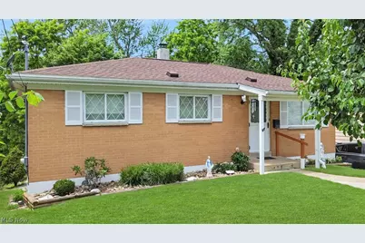 203 Opal Boulevard, Steubenville, OH 43952 - Photo 3