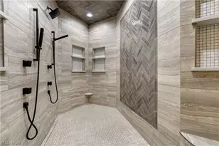 8633 Fulton Dr NW, Massillon, OH 44646 - Photo 27
