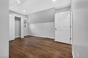 3209 Hermosa Dr, Youngstown, OH 44511 - Photo 23