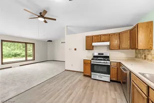 1038 E 21st St, Ashtabula, OH 44004 - Photo 5