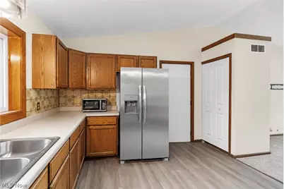 1038 E 21st Street, Ashtabula, OH 44004 - Photo 7