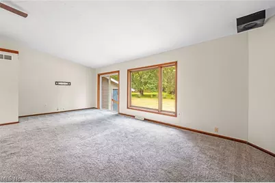 1038 E 21st Street, Ashtabula, OH 44004 - Photo 3