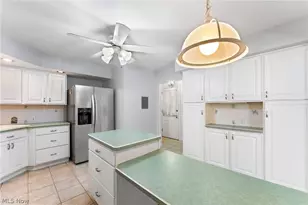 124 Danbury Dr, Boardman, OH 44512 - Photo 9