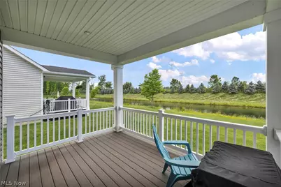 5394 Hawks Nest Circle, Sheffield Lake, OH 44054 - Photo 5