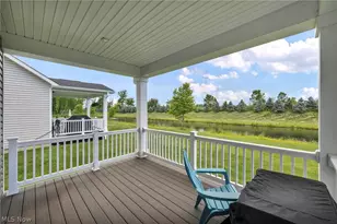 5394 Hawks Nest Cir, Sheffield Lake, OH 44054 - Photo 5