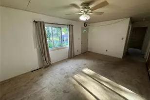 766 Valdes Ave, Akron, OH 44320 - Photo 5