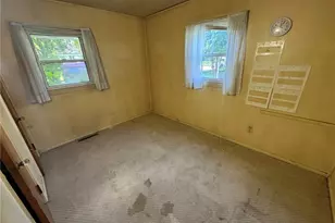 766 Valdes Ave, Akron, OH 44320 - Photo 9