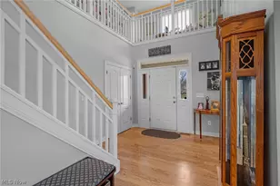 585 Burgess Cir, Aurora, OH 44202 - Photo 5