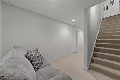 585 Burgess Circle, Aurora, OH 44202 - Photo 35
