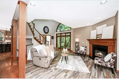 3338 Blessing Lane, Kent, OH 44240 - Photo 9