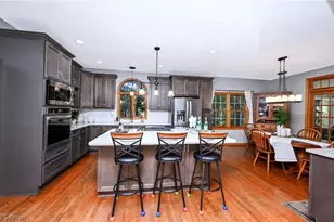 3338 Blessing Ln, Kent, OH 44240 - Photo 11
