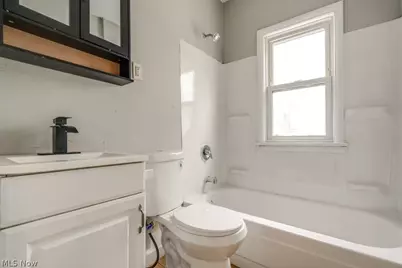1093 E 147th Street, Loveland, OH 44110 - Photo 11