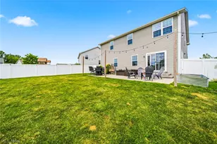 527 Birkdale Cir, Painesville Twp, OH 44077 - Photo 11