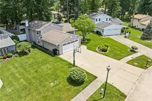 755 Bedford Ave, Elyria, OH 44035 - Photo 3