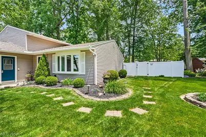 755 Bedford Avenue, Elyria, OH 44035 - Photo 5