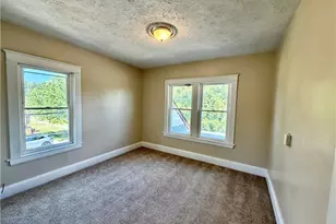 940 Katherine Ave, Youngstown, OH 44505 - Photo 9