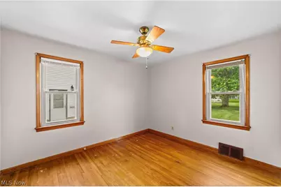 5150 Cheltenham Boulevard, Lyndhurst, OH 44124 - Photo 13