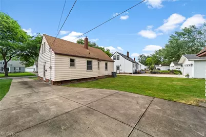5150 Cheltenham Boulevard, Lyndhurst, OH 44124 - Photo 29