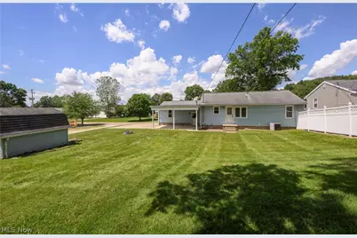 254 Ohio Avenue NW, New Philadelphia, OH 44663 - Photo 5