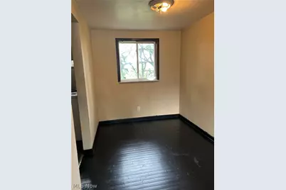 2809 Sunset Boulevard #2, Steubenville, OH 43952 - Photo 3