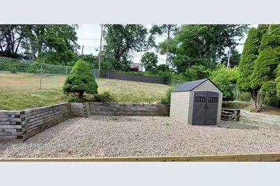 161 Rosslyn Boulevard, Steubenville, OH 43952 - Photo 19