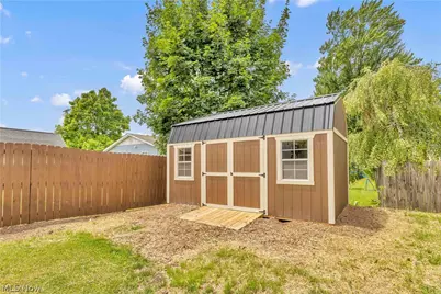 137 N Vine Street, Medina, OH 44256 - Photo 7