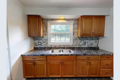 6490 Willow Way, Andover, OH 44003 - Photo 11