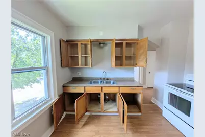 656 Hammel Street, Akron, OH 44306 - Photo 31