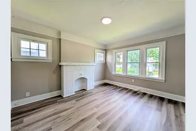 656 Hammel Street, Akron, OH 44306 - Photo 13