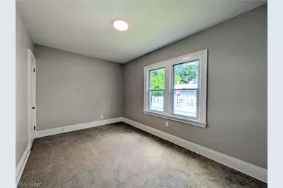 656 Hammel Street, Akron, OH 44306 - Photo 17