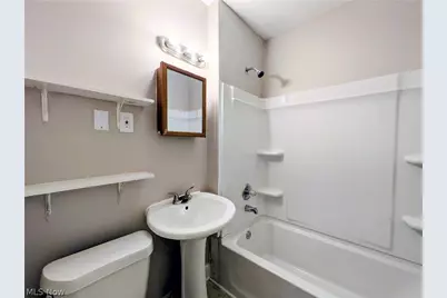 656 Hammel Street, Akron, OH 44306 - Photo 37