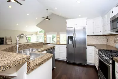 733 Phillips Road NE, Massillon, OH 44646 - Photo 5