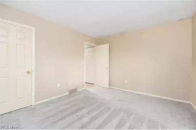 109 Sturbridge Drive, Medina, OH 44256 - Photo 9