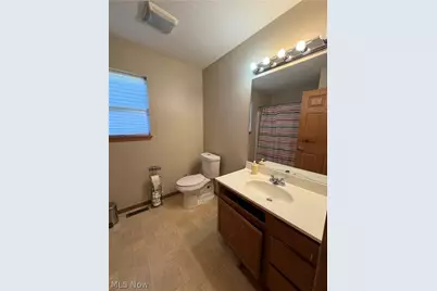 1504 White Avenue, Akron, OH 44307 - Photo 11