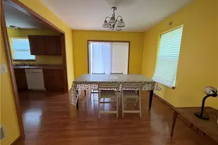 1504 White Ave, Akron, OH 44307 - Photo 3