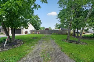 41668 Birchwood St, Elyria, OH 44035 - Photo 45