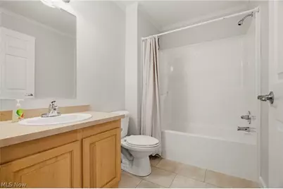 313 Gemini Drive, Dover, OH 44622 - Photo 17
