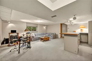 25815 Akins Rd, Columbia Station, OH 44028 - Photo 13