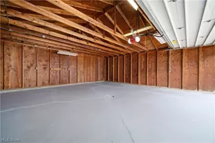 1616 Marietta Ave, Parma, OH 44134 - Photo 25