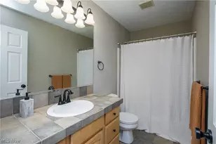 506 Brentwood Blvd, Akron, OH 44321 - Photo 37