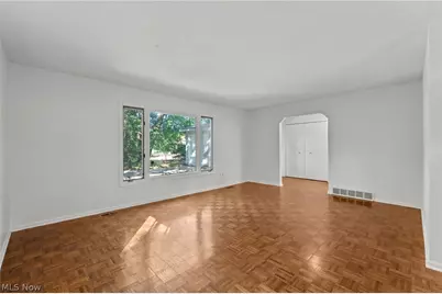 3171 Van Aken Boulevard, Huber Heights, OH 44120 - Photo 5