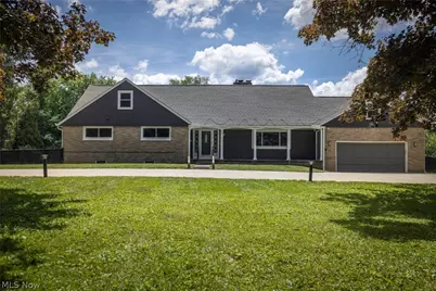525 N Hametown Road, Akron, OH 44333 - Photo 1