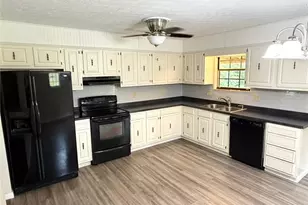 10 1st Ct, Belpre, OH 45714 - Photo 11