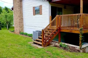 10 1st Ct, Belpre, OH 45714 - Photo 17