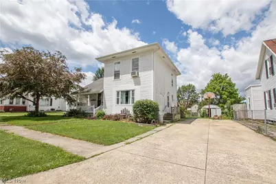 909 Maple Street, Bucyrus, OH 44820 - Photo 3