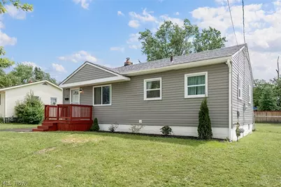 146 Greeley Lane, Youngstown, OH 44505 - Photo 1