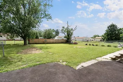 146 Greeley Lane, Youngstown, OH 44505 - Photo 21