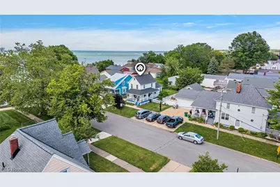 114 Vine Street, Fairport Harbor, OH 44077 - Photo 3
