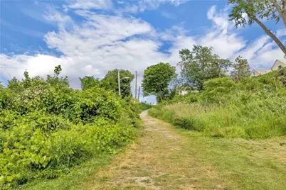 114 Vine Street, Fairport Harbor, OH 44077 - Photo 25