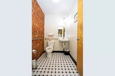 128 S Market Street, Wooster, OH 44691 - Photo 5